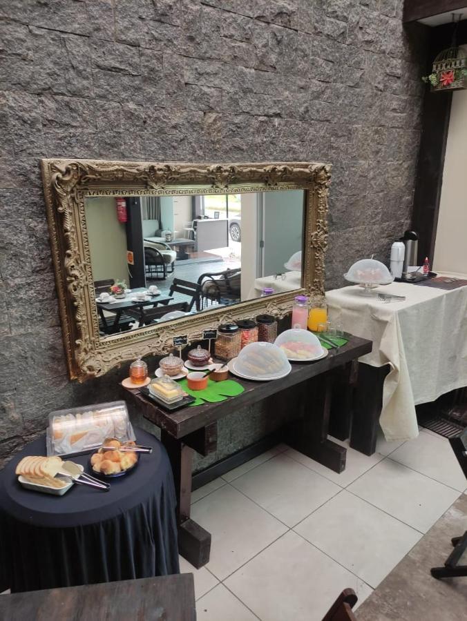 Pousada Bravo House Balneario Camboriu Luaran gambar