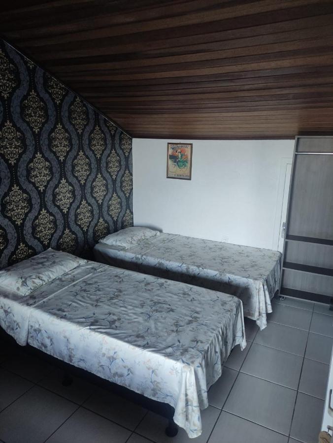 Pousada Bravo House Balneario Camboriu Luaran gambar