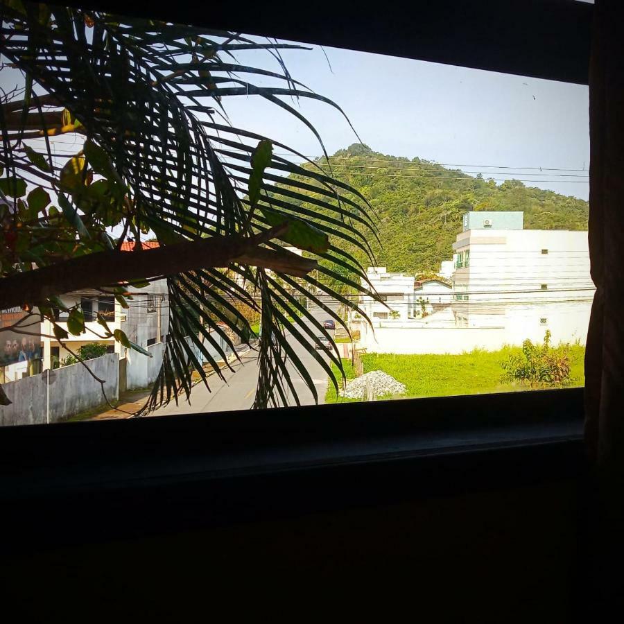 Pousada Bravo House Balneario Camboriu Luaran gambar